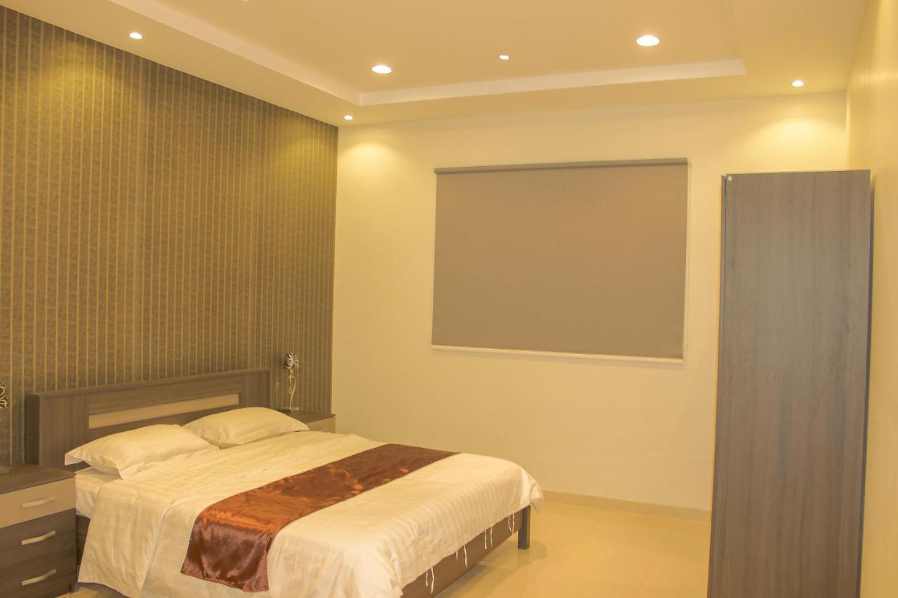 Waha Al Mudaif Serviced Apartments Табук Екстер'єр фото