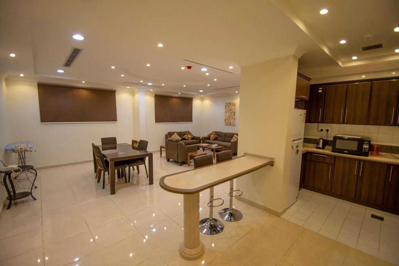 Waha Al Mudaif Serviced Apartments Табук Екстер'єр фото