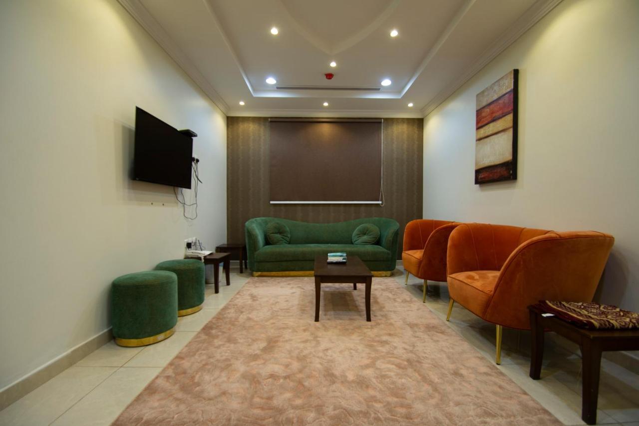 Waha Al Mudaif Serviced Apartments Табук Екстер'єр фото