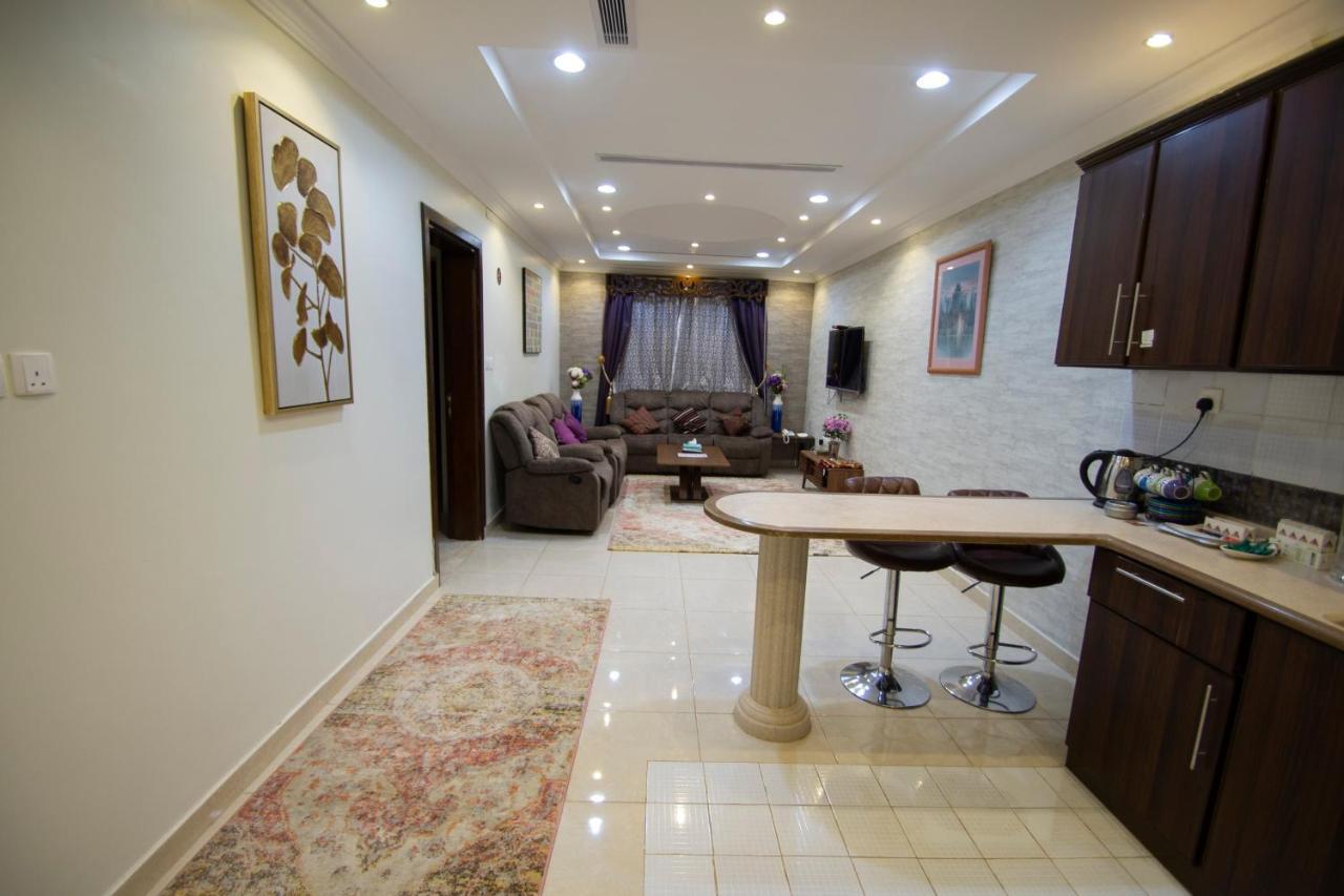 Waha Al Mudaif Serviced Apartments Табук Екстер'єр фото